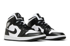 Wmns Jordan 1 Mid 'Panda'