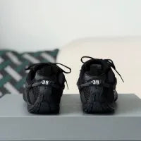 Balenciaga Radar Sneaker – Black & Grey