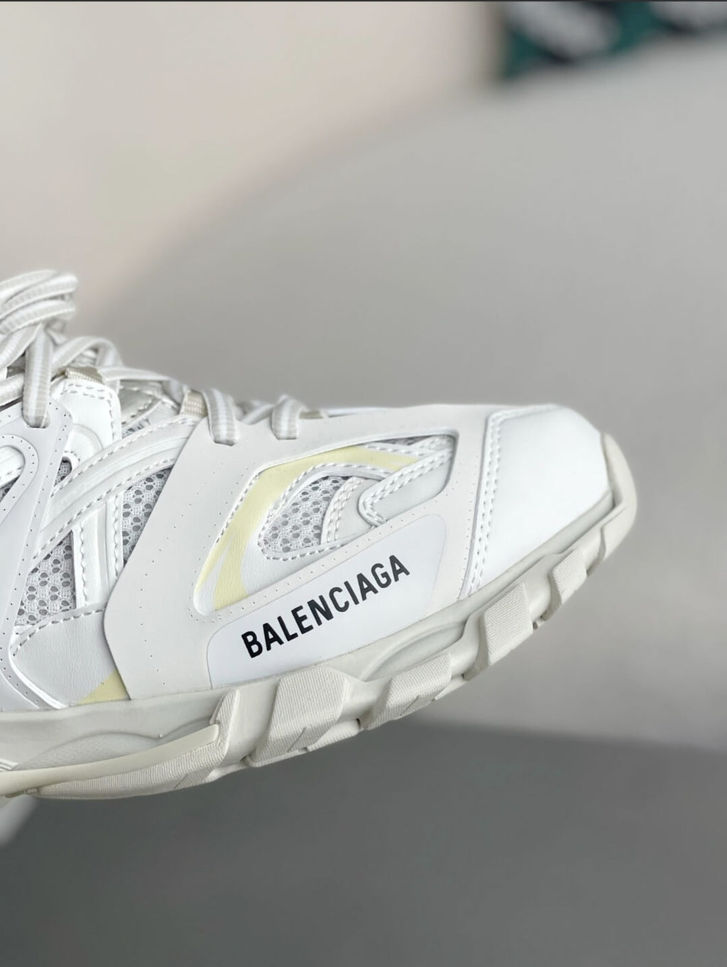 Balenciaga Track Sneaker LED – White / Light Grey