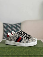 Gucci Ace Sneaker – Beige & Blue GG Supreme Canvas
