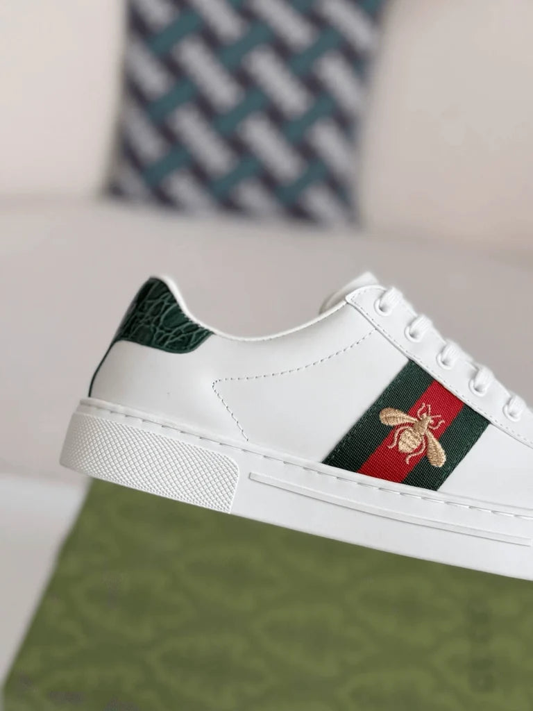 Gucci Ace Sneaker – White Leather with Embroidered Bee