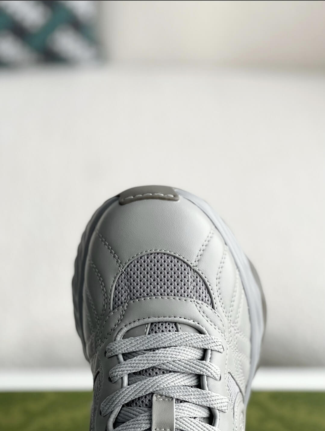 Gucci GG Runner Sneaker – Metallic Silver Leather & White Mesh