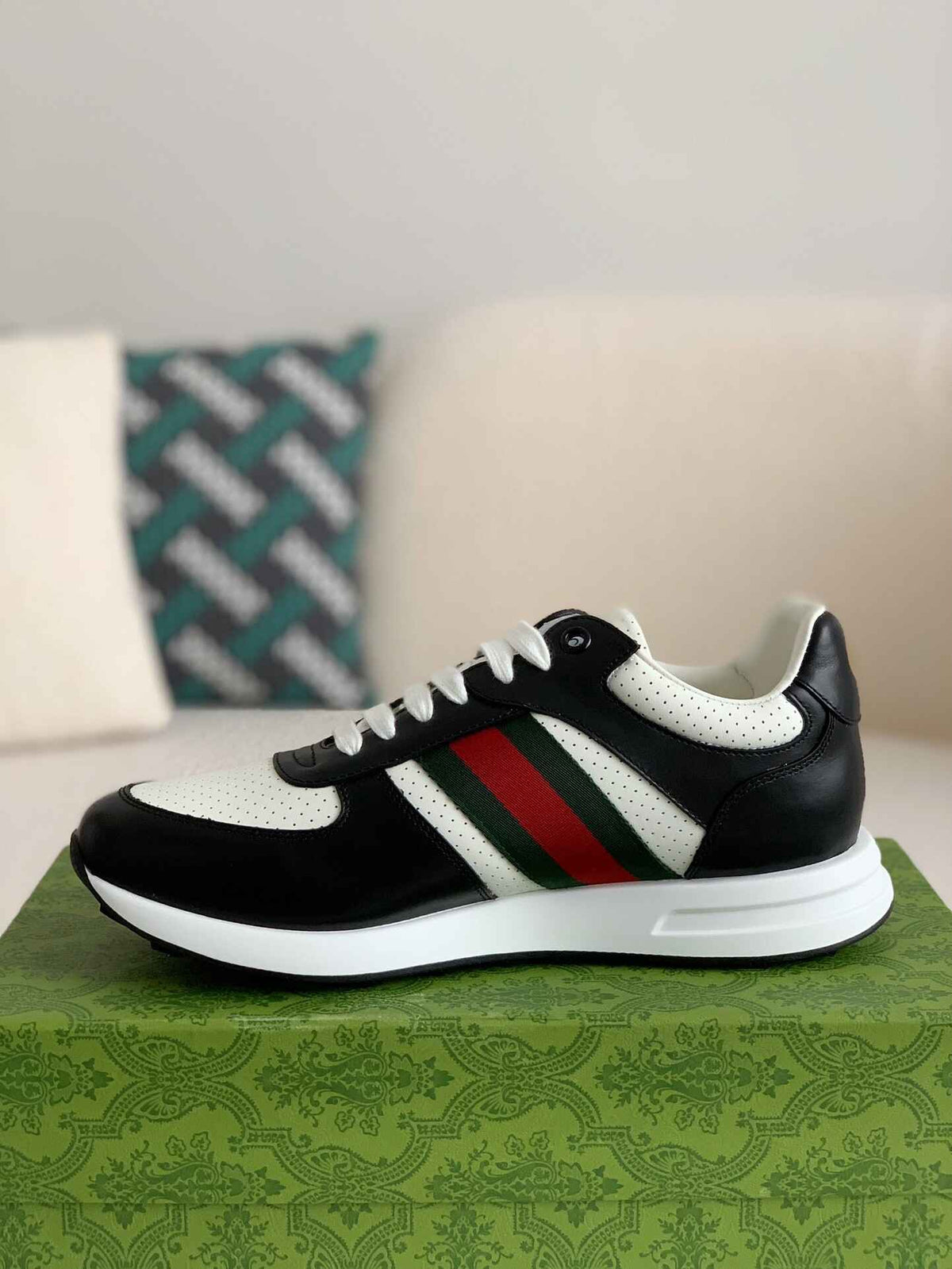 Gucci Mac80 Sneaker – Black & White Leather with Green/Red Web
