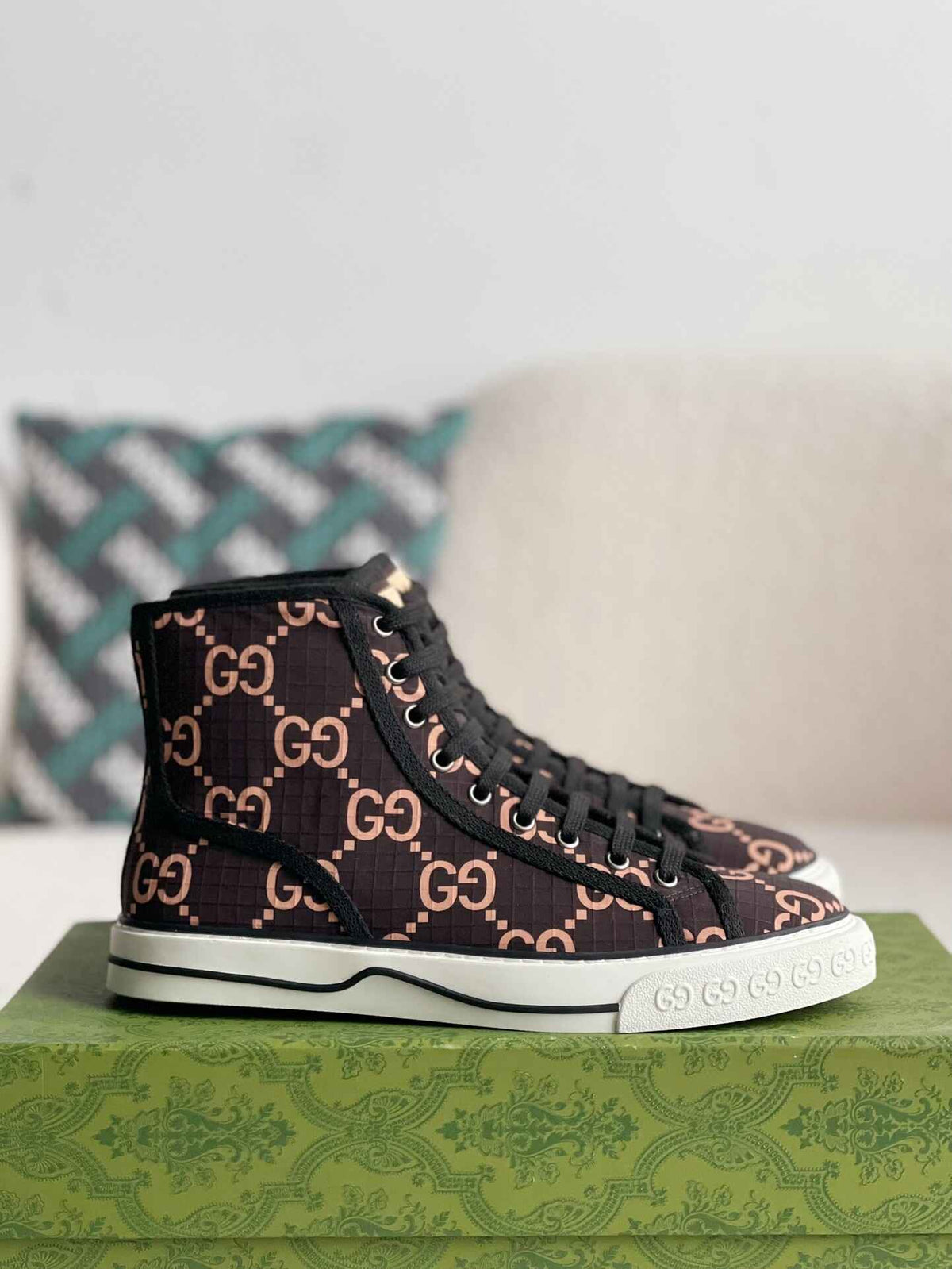 Gucci Tennis 1977 High-Top Sneaker – Black & Pink GG Nylon