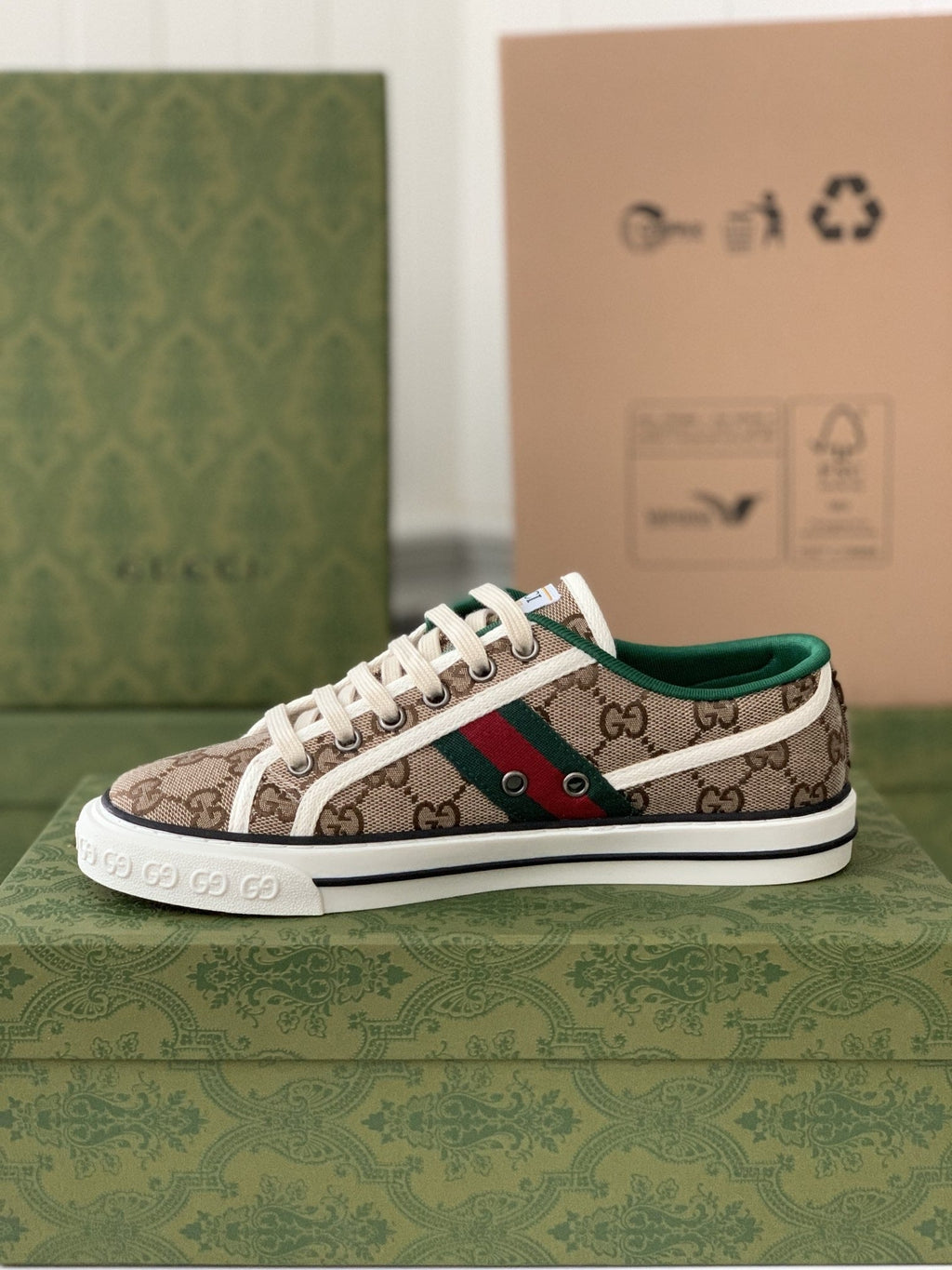 Gucci Tennis 1977 Sneaker – Beige GG Supreme Canvas & Web Stripe