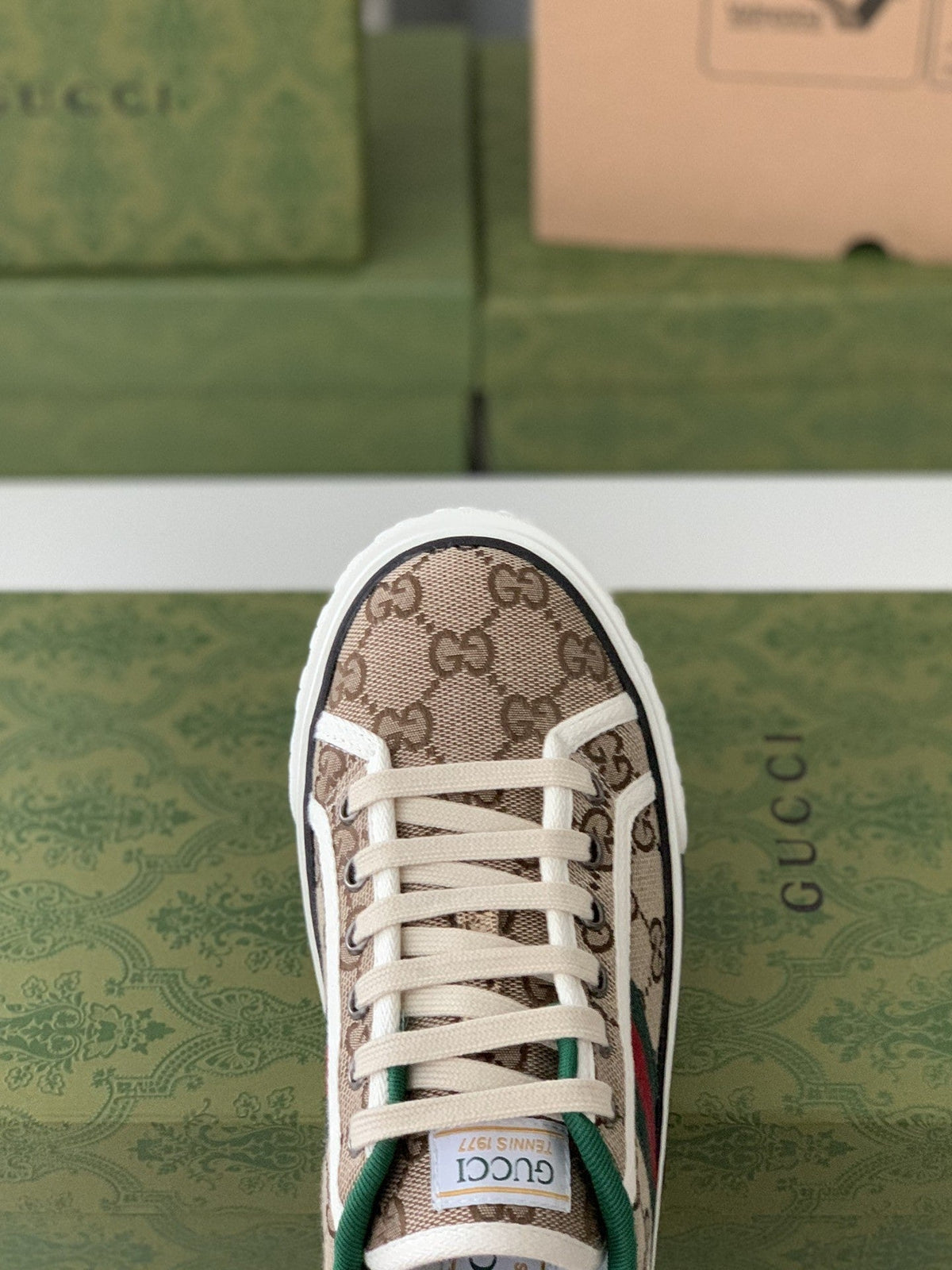 Gucci Tennis 1977 Sneaker – Beige GG Supreme Canvas & Web Stripe