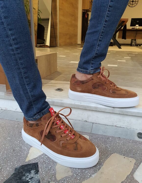 Handcrafted Desert Ridge Brown Suede Sneakers