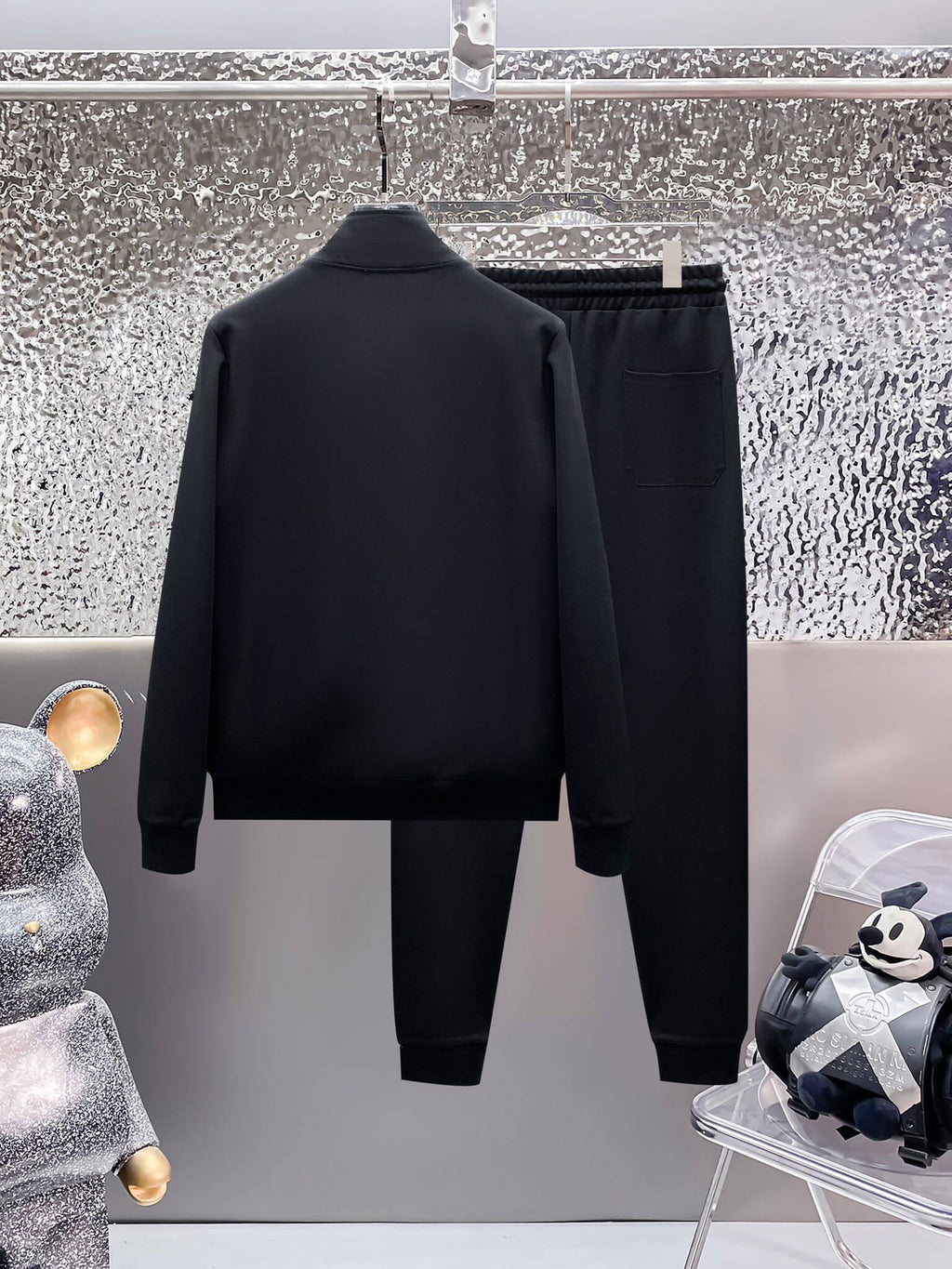 Louis Vuitton LV Logo Patch Technical Jersey Tracksuit Black
