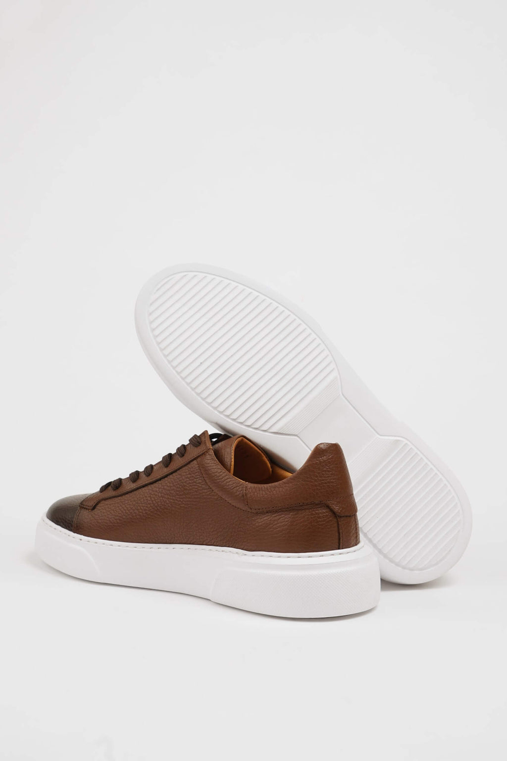 Ravello Low-Top Sneaker — Brown Grained Leather