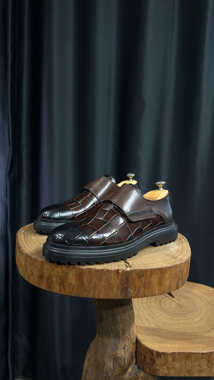 Saint-Tropez Monk Strap — Brown Croc-Embossed