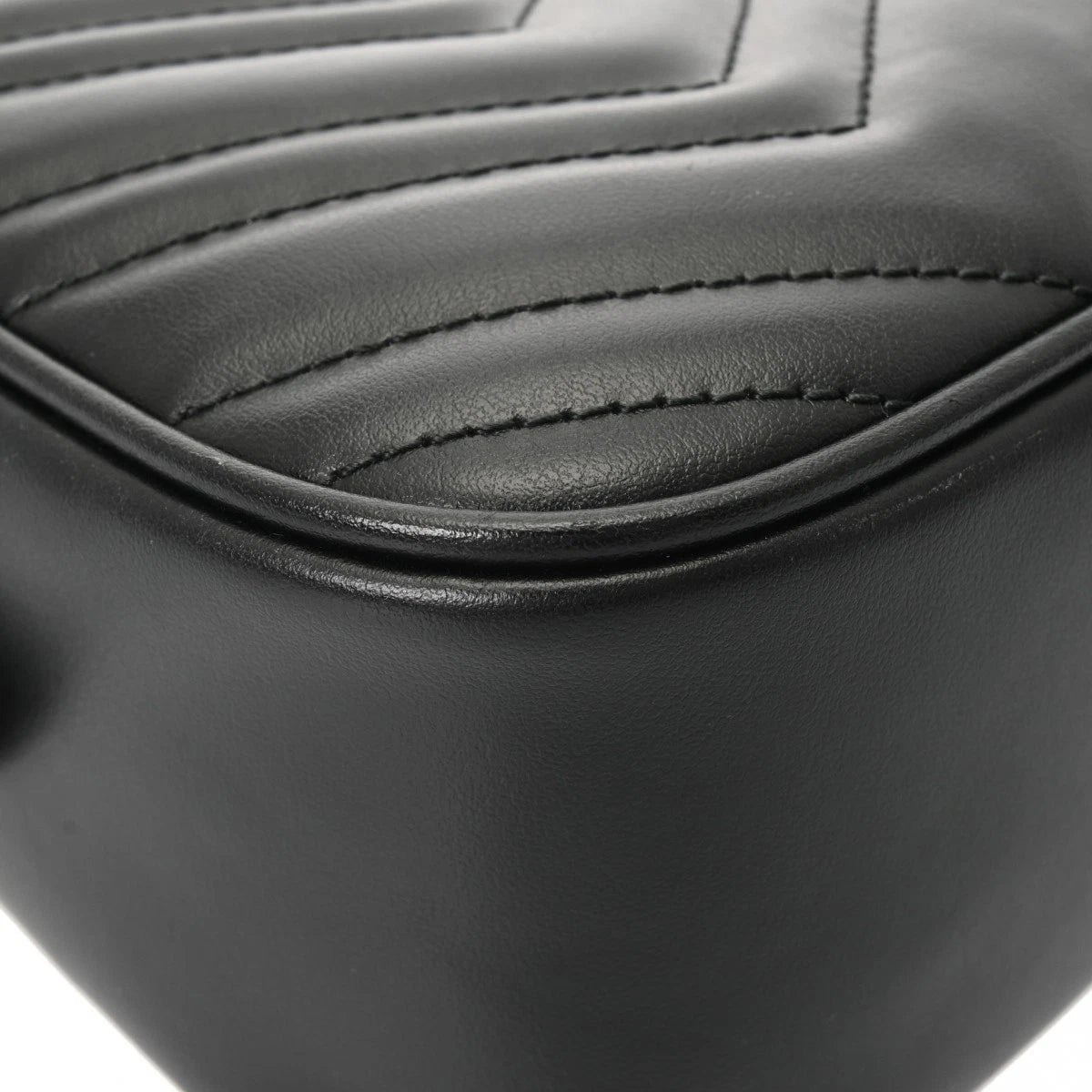 Black Matelassé Matelassé Chevron Leather Camera Bag